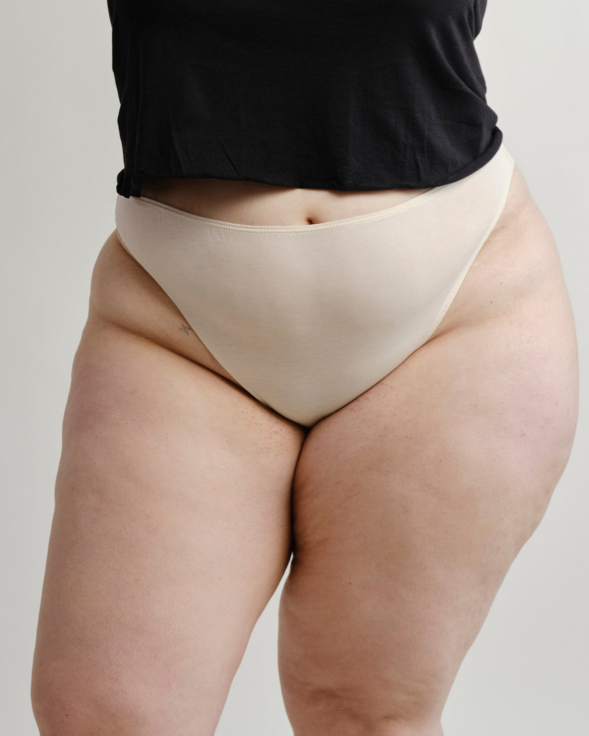 High-waisted French Cut - Greige