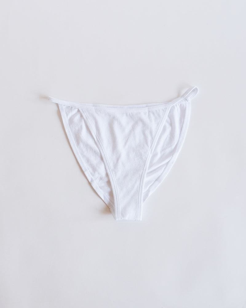 *new* String Bikini - Chalk