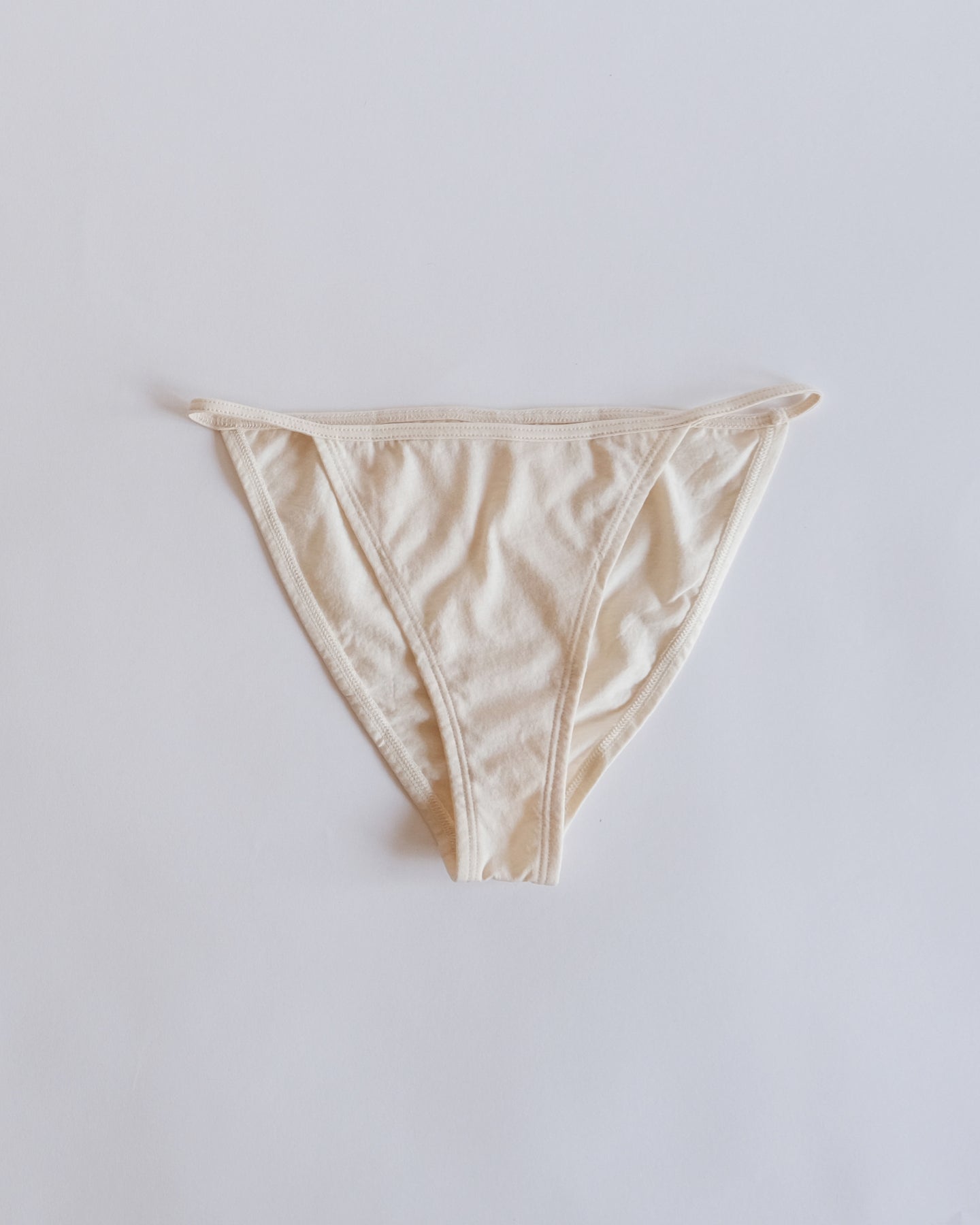 *new* String Bikini - Greige
