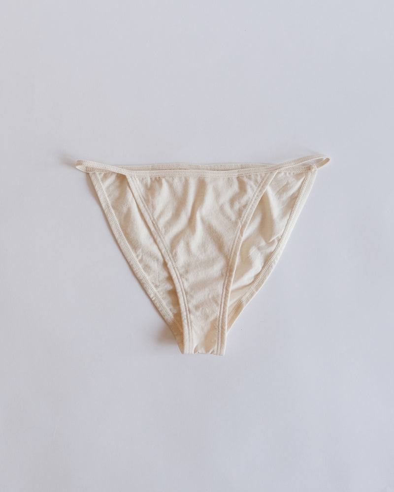 *new* String Bikini - Greige